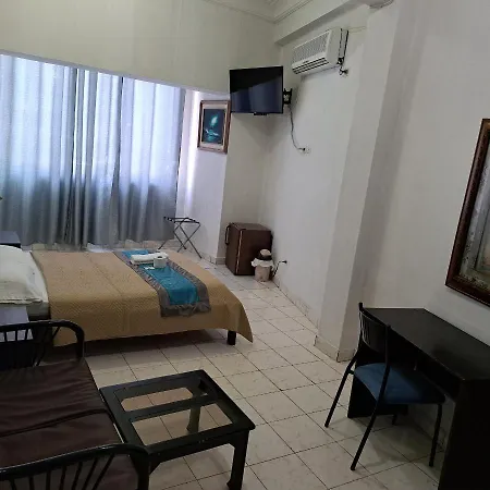 Atlantic Suites Hotel Guayaquil Exterior photo