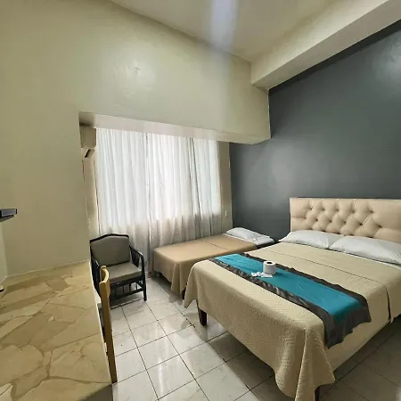 Atlantic Suites Hotel Guayaquil Exterior photo